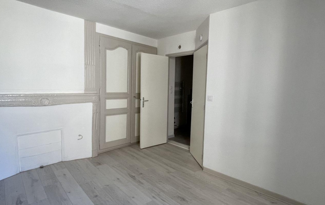 Agence Concept Perfect Immo : Appartement | THIERS (63300) | 34 m2 | 325 € 