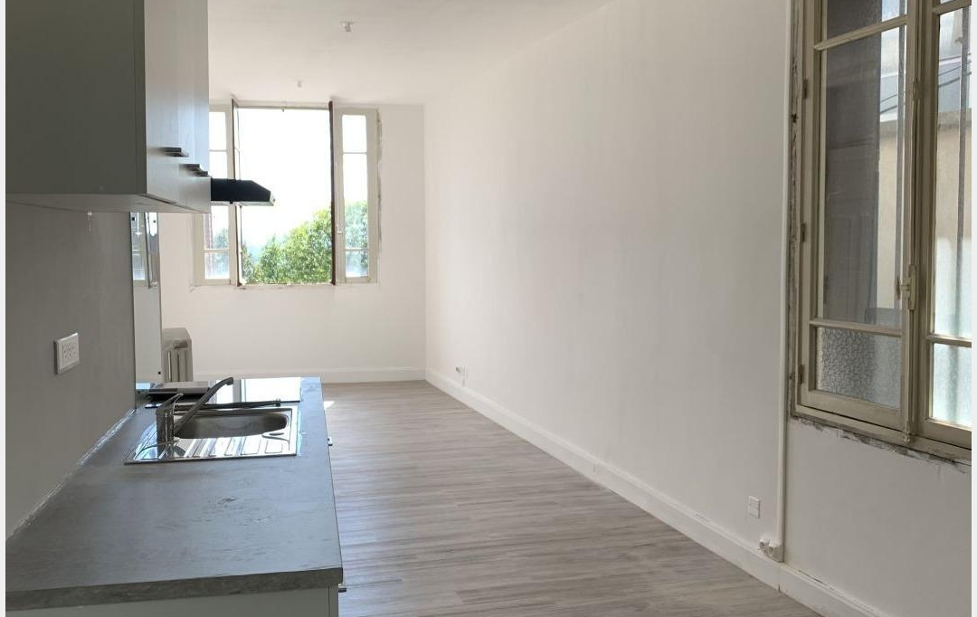Agence Concept Perfect Immo : Appartement | THIERS (63300) | 50 m2 | 375 € 