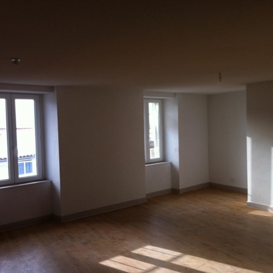 Agence Concept Perfect Immo : Appartement | THIERS (63300) | 76.00m2 | 327 € 