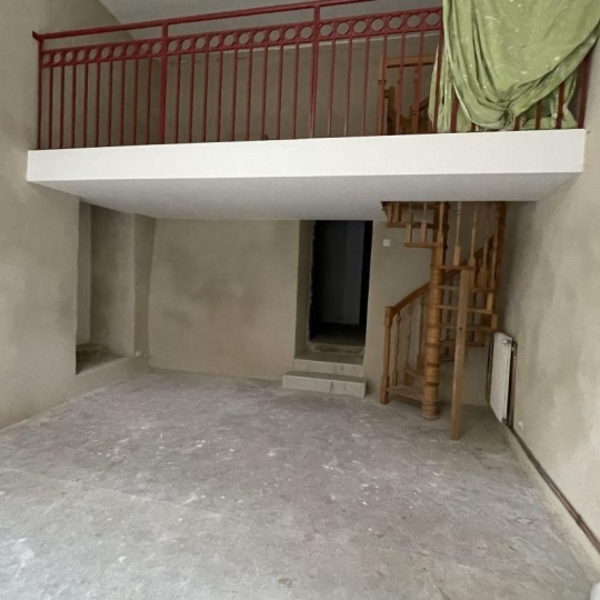 Agence Concept Perfect Immo : Office | THIERS (63300) | 42 m2 | 378 € 