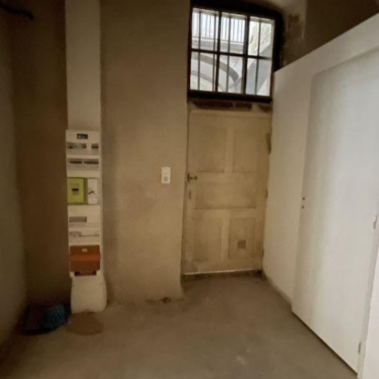  Agence Concept Perfect Immo : Office | THIERS (63300) | 42 m2 | 378 € 