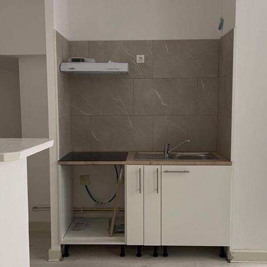  Agence Concept Perfect Immo : Apartment | THIERS (63300) | 61 m2 | 375 € 