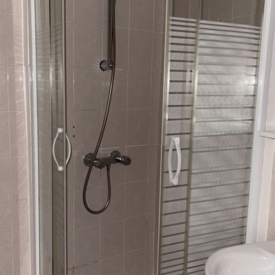  Agence Concept Perfect Immo : Appartement | CHABRELOCHE (63250) | 61 m2 | 355 € 