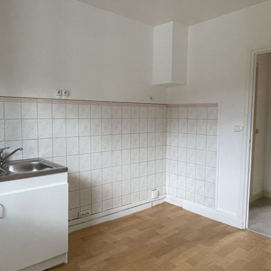  Agence Concept Perfect Immo : Appartement | CHABRELOCHE (63250) | 61 m2 | 355 € 