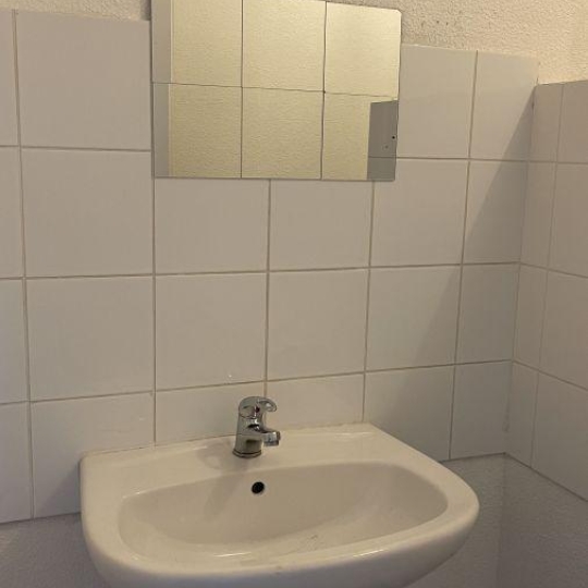  Agence Concept Perfect Immo : Appartement | MARINGUES (63350) | 33 m2 | 350 € 