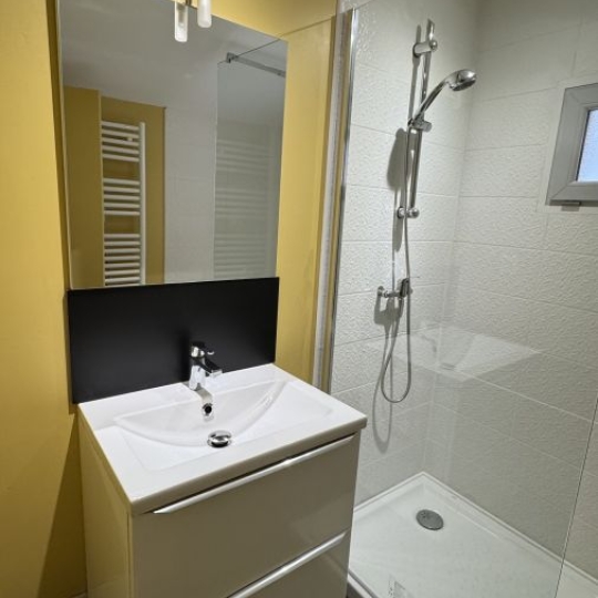  Agence Concept Perfect Immo : House | SAINT-REMY-SUR-DUROLLE (63550) | 28 m2 | 310 &euro; 