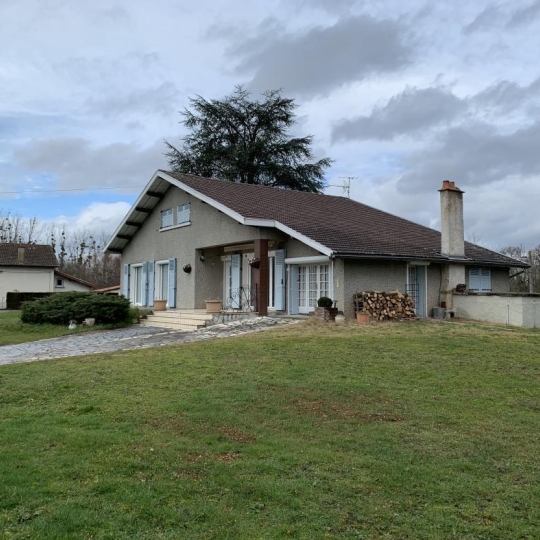  Agence Concept Perfect Immo : Autres | PUY-GUILLAUME (63290) | 600 m2 | 367 500 € 