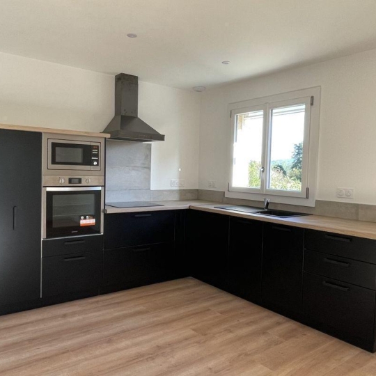  Agence Concept Perfect Immo : Maison / Villa | ORLEAT (63190) | 90 m2 | 235 000 € 