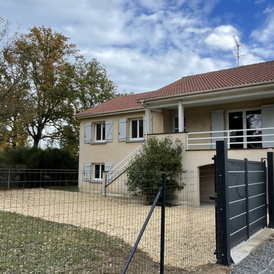  Agence Concept Perfect Immo : Maison / Villa | ORLEAT (63190) | 90 m2 | 235 000 € 