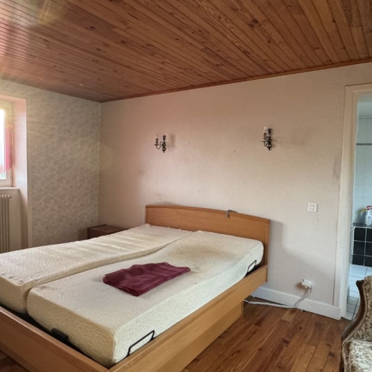  Agence Concept Perfect Immo : House | SAINT-REMY-SUR-DUROLLE (63550) | 95 m2 | 85 000 € 