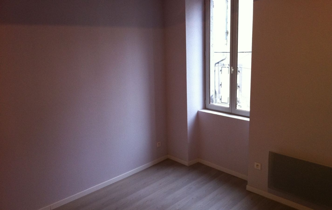 Agence Concept Perfect Immo : Apartment | THIERS (63300) | 49 m2 | 410 &euro; 