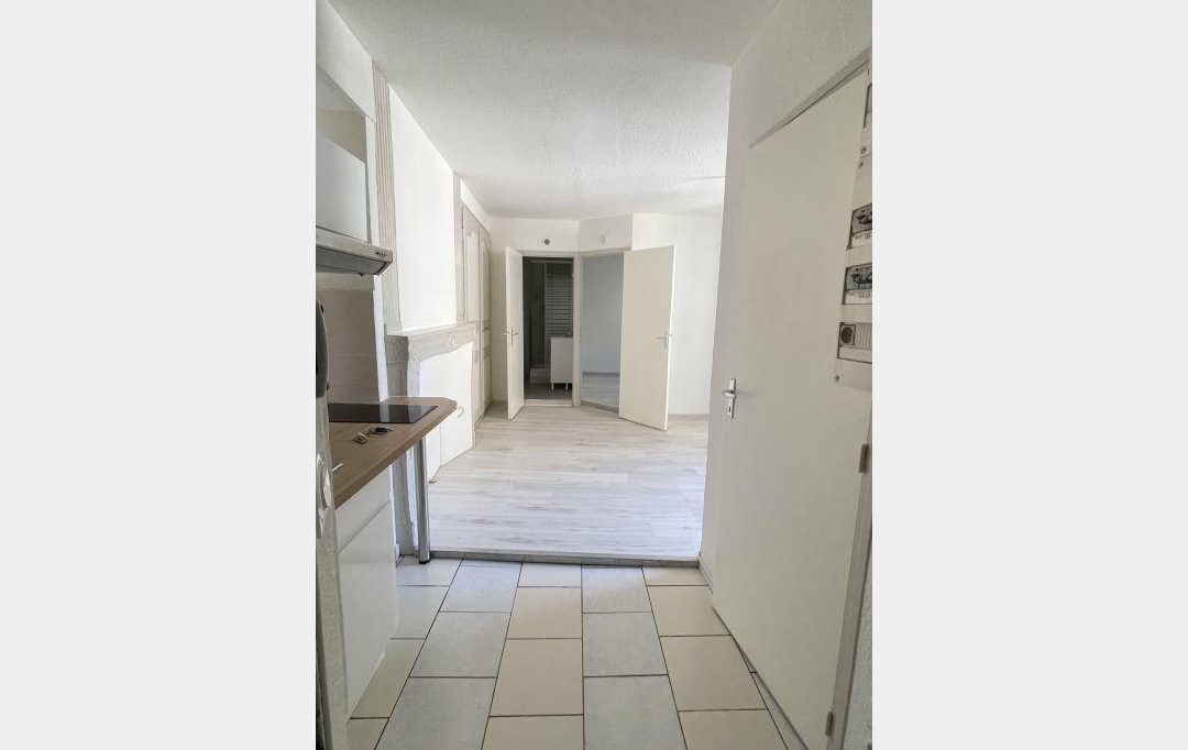 Agence Concept Perfect Immo : Apartment | THIERS (63300) | 34 m2 | 325 € 