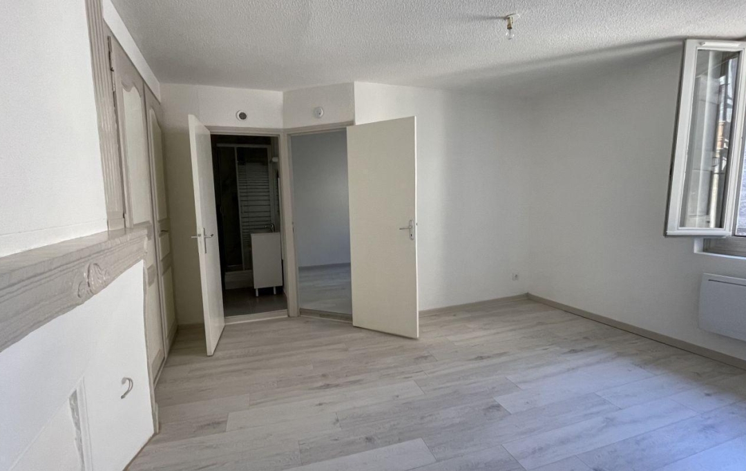 Agence Concept Perfect Immo : Apartment | THIERS (63300) | 34 m2 | 325 € 