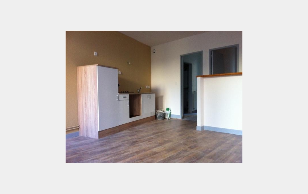 Agence Concept Perfect Immo : Appartement | THIERS (63300) | 50 m2 | 365 € 