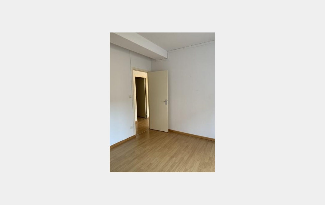 Agence Concept Perfect Immo : Apartment | THIERS (63300) | 65 m2 | 385 € 