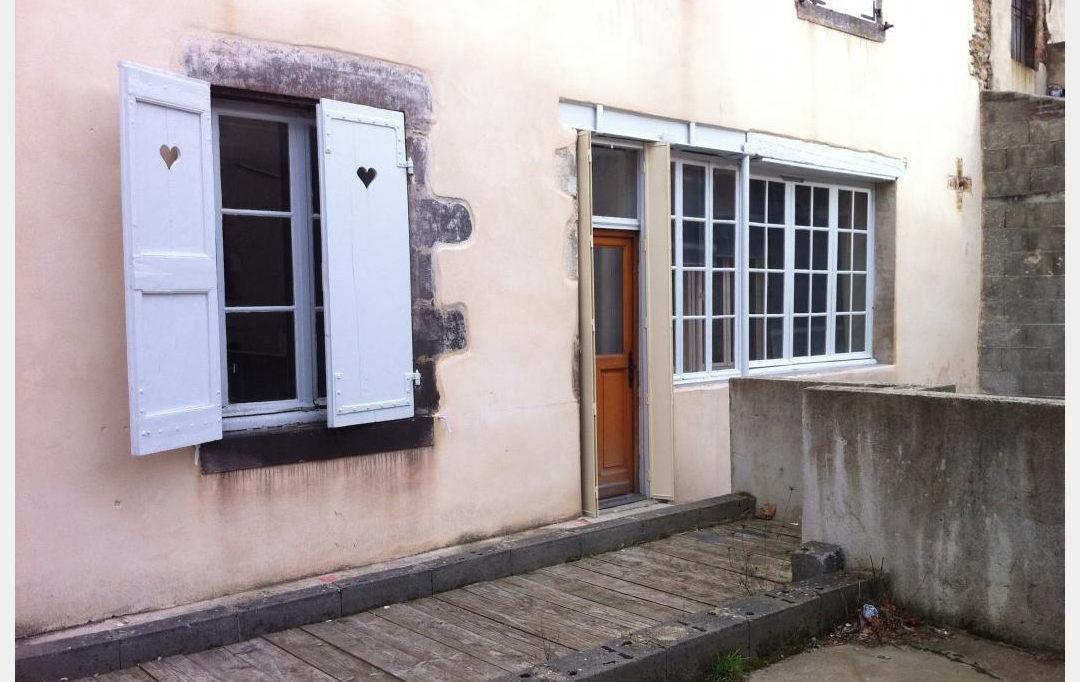 Agence Concept Perfect Immo : Apartment | THIERS (63300) | 65 m2 | 385 € 