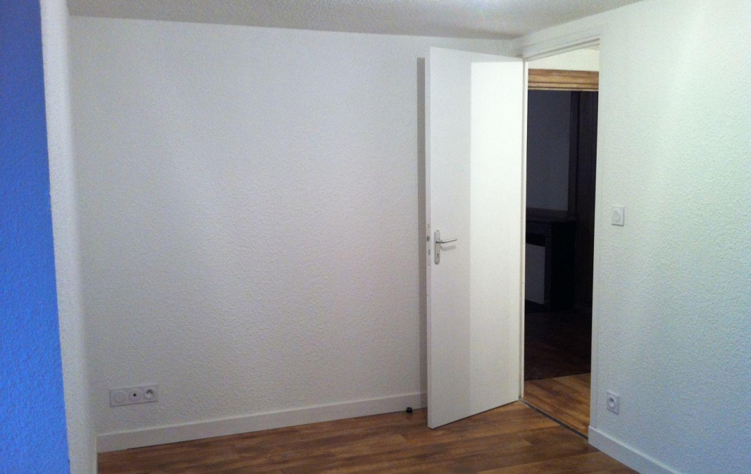 Agence Concept Perfect Immo : Appartement | THIERS (63300) | 64 m2 | 400 € 