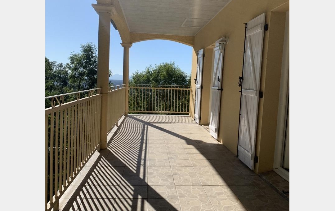 Agence Concept Perfect Immo : House | THIERS (63300) | 99 m2 | 875 € 
