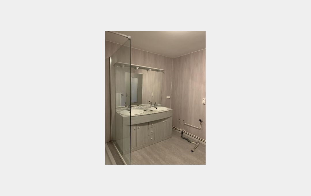 Agence Concept Perfect Immo : Maison / Villa | PUY-GUILLAUME (63290) | 104 m2 | 830 &euro; 