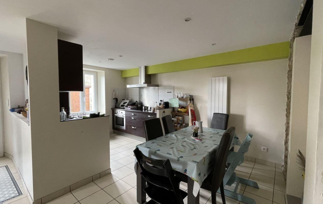 Agence Concept Perfect Immo : House | CELLES-SUR-DUROLLE (63250) | 122 m2 | 760 € 