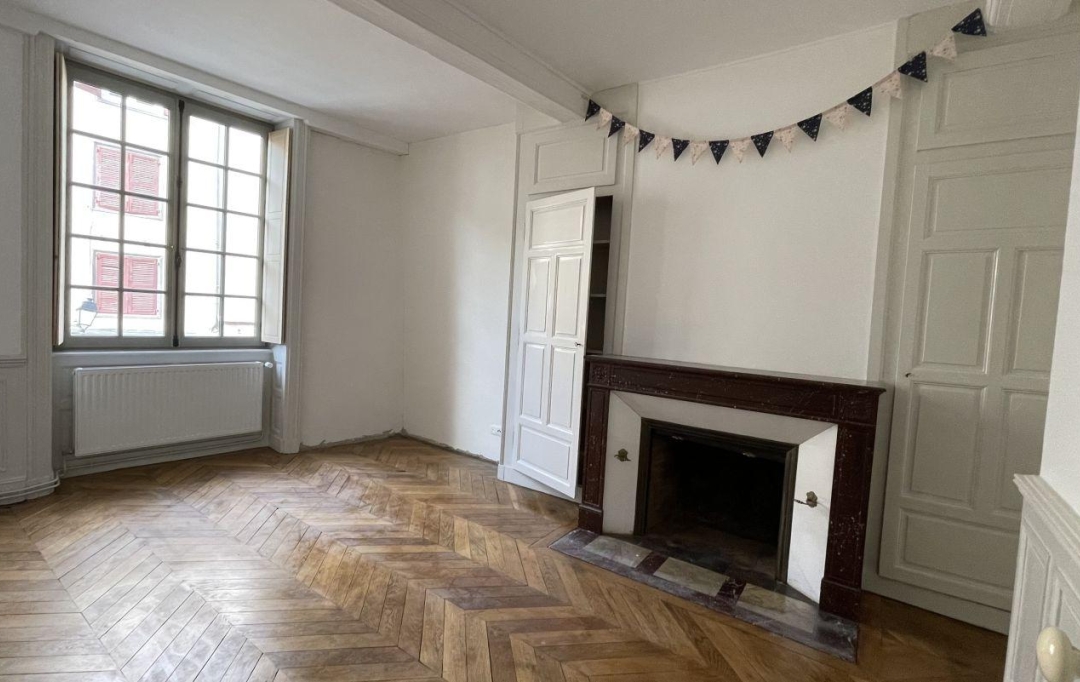 Agence Concept Perfect Immo : Appartement | THIERS (63300) | 84 m2 | 550 € 