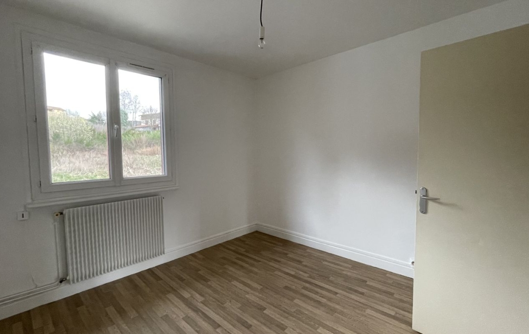 Agence Concept Perfect Immo : Appartement | CHABRELOCHE (63250) | 61 m2 | 355 € 