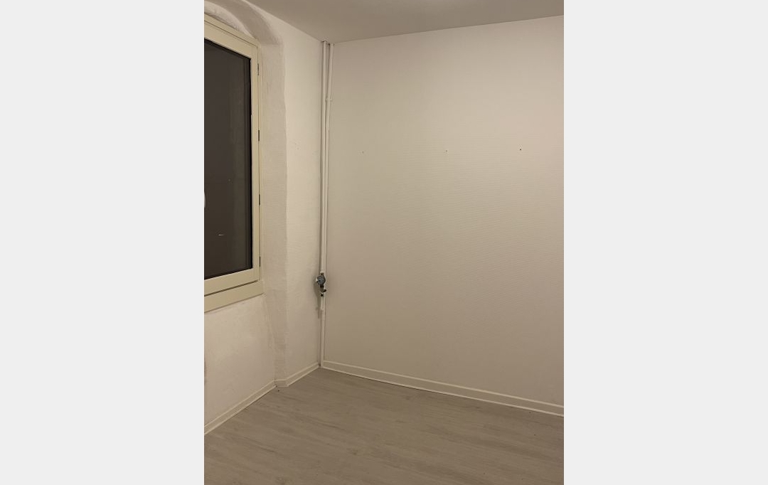 Agence Concept Perfect Immo : Appartement | THIERS (63300) | 56 m2 | 390 € 