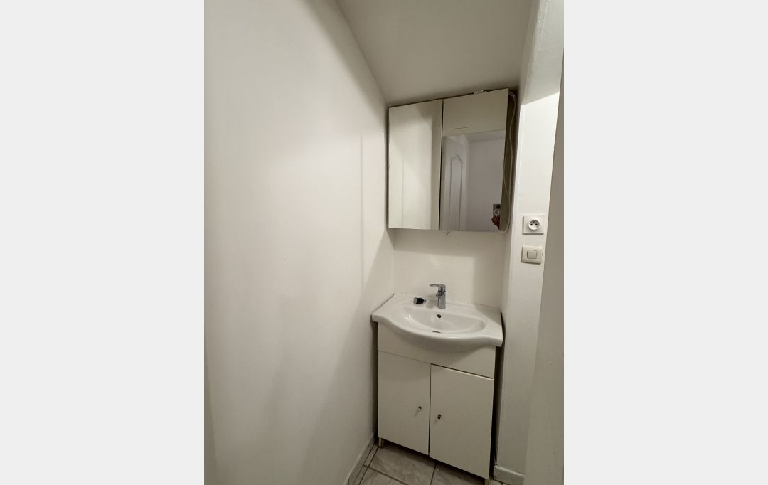 Agence Concept Perfect Immo : Apartment | VICHY (03200) | 27 m2 | 450 € 