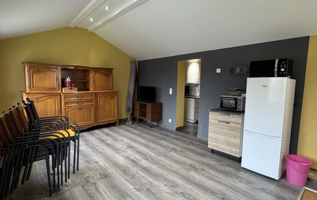 Agence Concept Perfect Immo : House | SAINT-REMY-SUR-DUROLLE (63550) | 28 m2 | 310 &euro; 