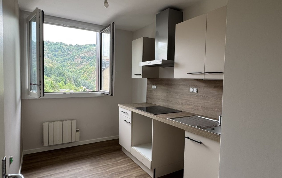 Agence Concept Perfect Immo : Apartment | THIERS (63300) | 90 m2 | 650 &euro; 