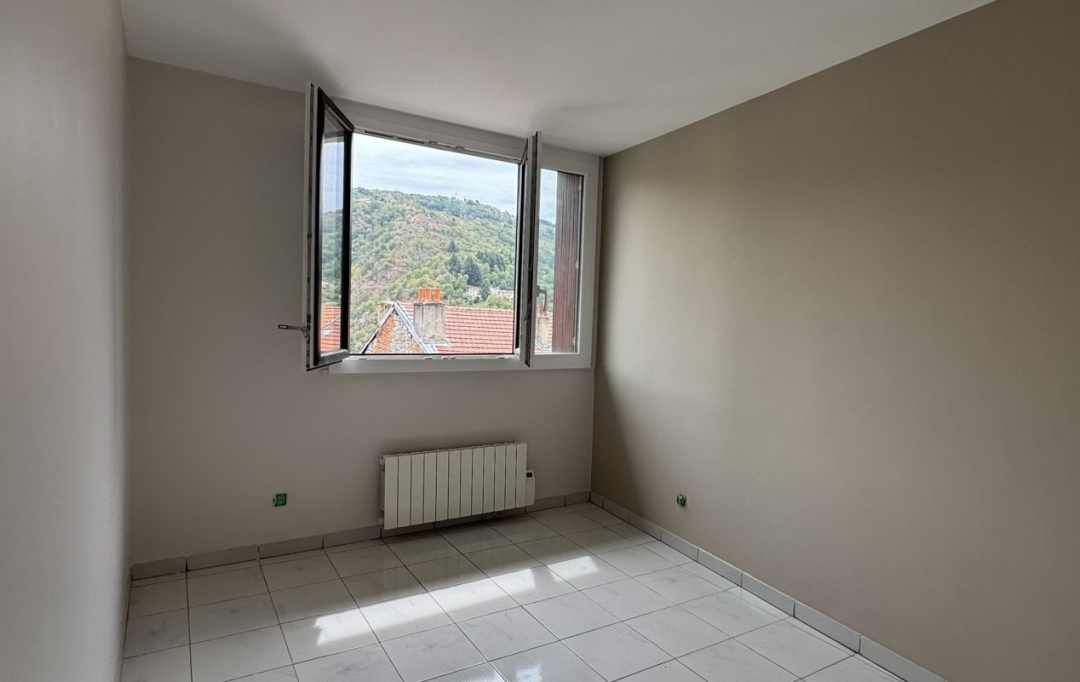 Agence Concept Perfect Immo : Apartment | THIERS (63300) | 90 m2 | 650 &euro; 