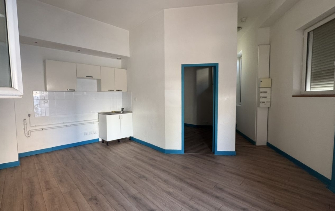 Agence Concept Perfect Immo : Apartment | VICHY (03200) | 32 m2 | 300 &euro; 
