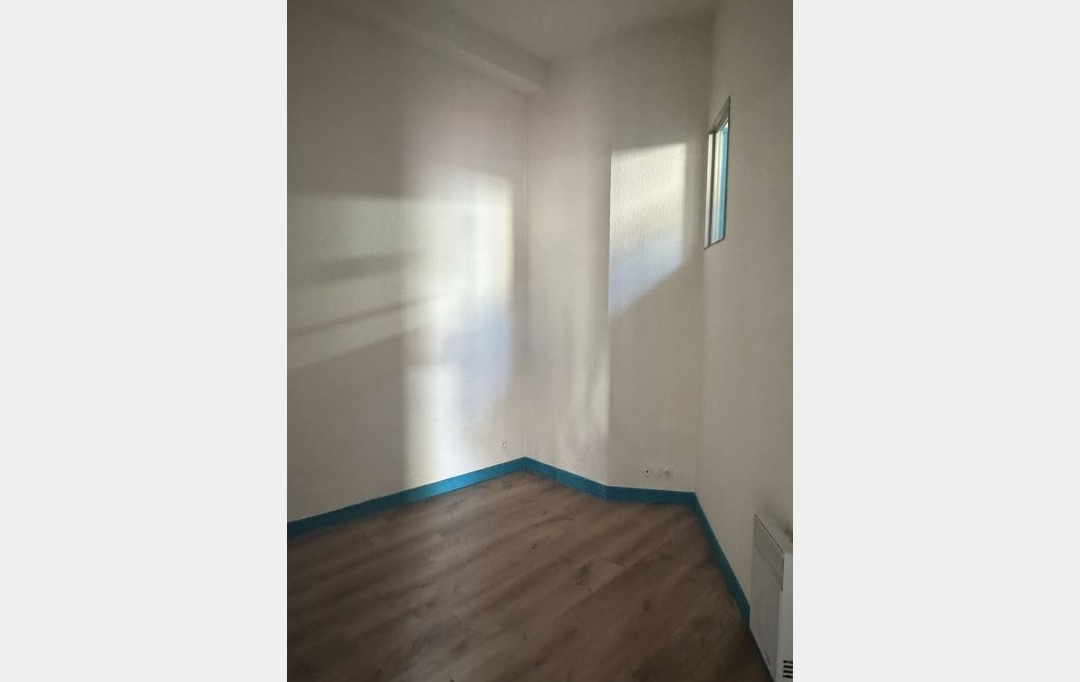Agence Concept Perfect Immo : Apartment | VICHY (03200) | 32 m2 | 300 &euro; 