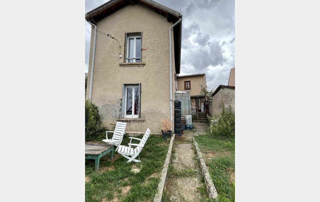 Agence Concept Perfect Immo : Immeuble | THIERS (63300) | 207 m2 | 138 000 € 