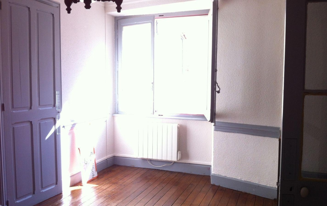 Agence Concept Perfect Immo : Maison / Villa | THIERS (63300) | 90 m2 | 60 000 € 