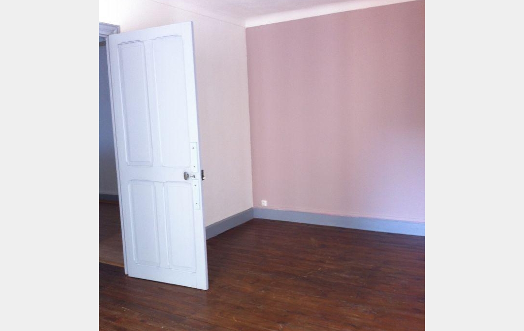 Agence Concept Perfect Immo : Maison / Villa | THIERS (63300) | 90 m2 | 60 000 € 