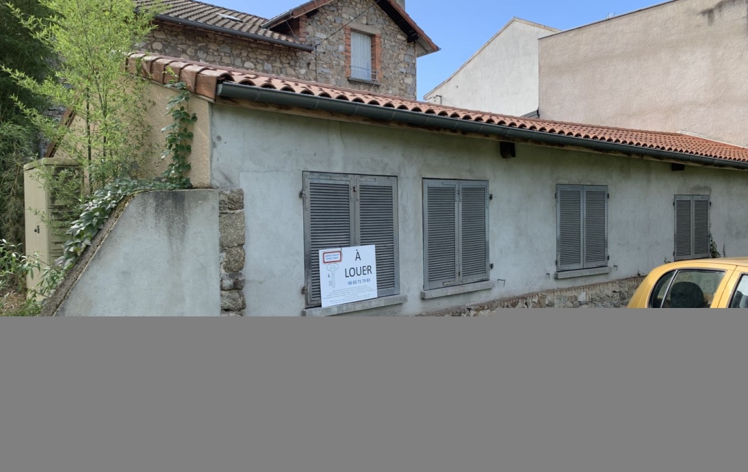 Agence Concept Perfect Immo : Office | THIERS (63300) | 219 m2 | 198 000 € 