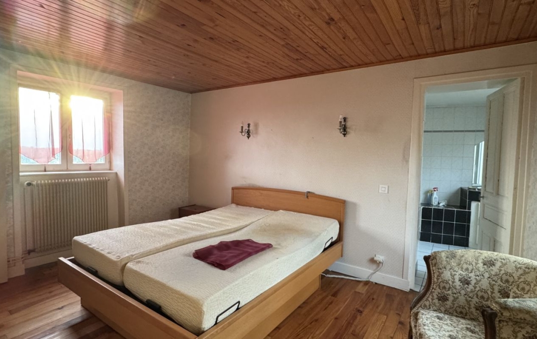 Agence Concept Perfect Immo : House | SAINT-REMY-SUR-DUROLLE (63550) | 95 m2 | 85 000 € 