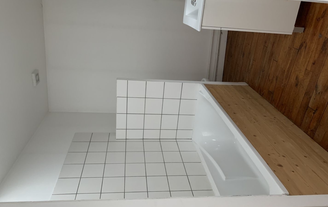 Agence Concept Perfect Immo : Immeuble | THIERS (63300) | 306 m2 | 120 000 € 