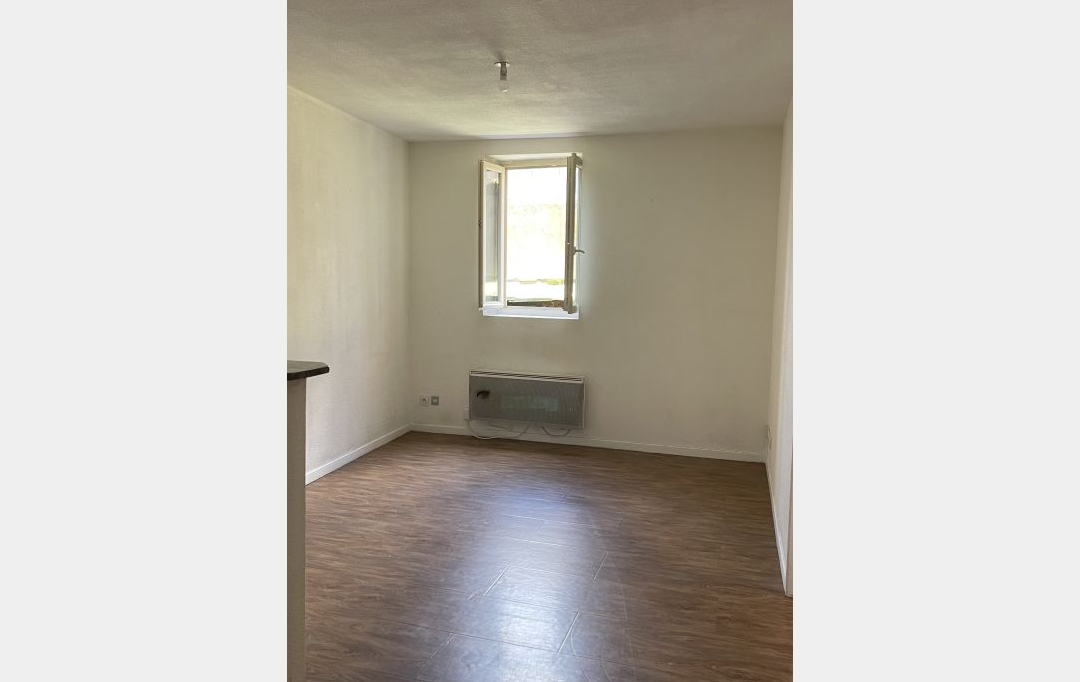 Agence Concept Perfect Immo : Building | MARINGUES (63350) | 180 m2 | 119 000 &euro; 