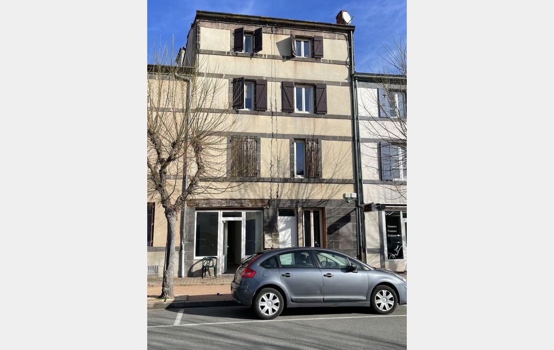 Agence Concept Perfect Immo : Building | MARINGUES (63350) | 180 m2 | 119 000 &euro; 