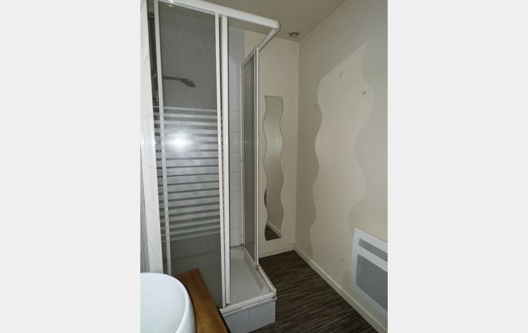Agence Concept Perfect Immo : Building | MARINGUES (63350) | 180 m2 | 119 000 &euro; 