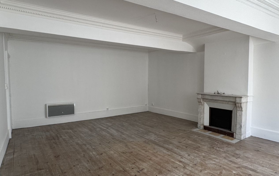 Agence Concept Perfect Immo : Building | THIERS (63300) | 480 m2 | 45 000 &euro; 