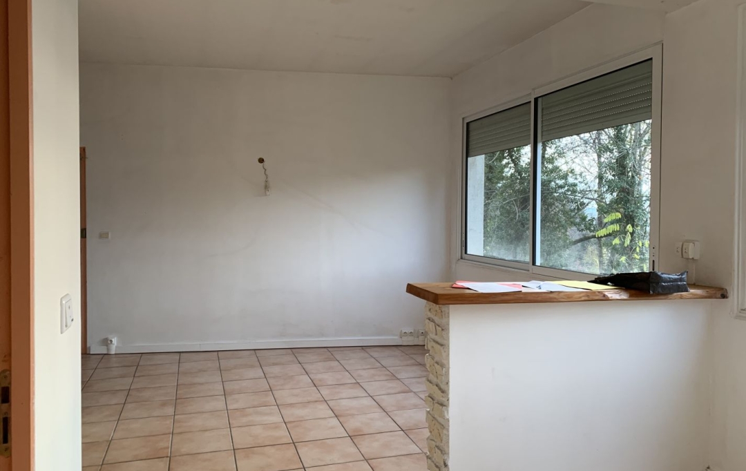Agence Concept Perfect Immo : Building | THIERS (63300) | 200 m2 | 90 000 &euro; 