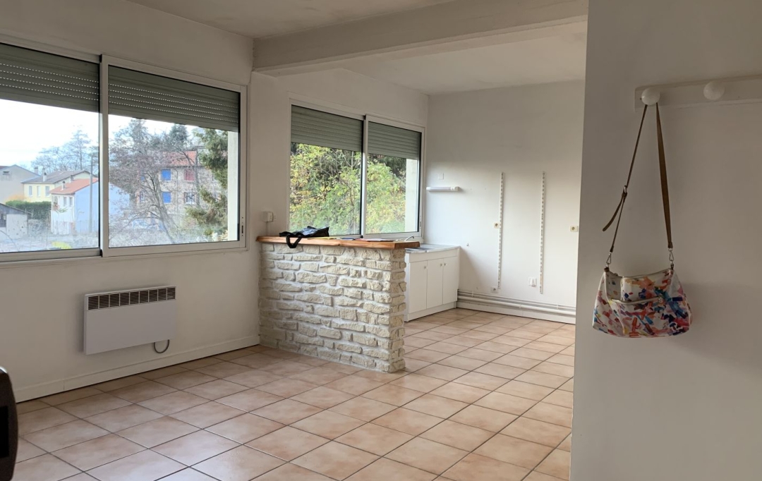 Agence Concept Perfect Immo : Building | THIERS (63300) | 200 m2 | 90 000 &euro; 
